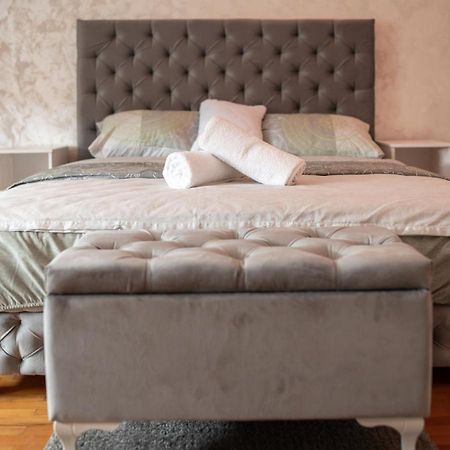 Delux Apartmani Пожареваць Екстер'єр фото