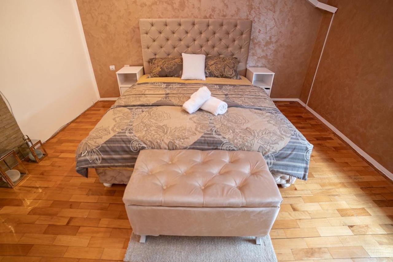 Delux Apartmani Пожареваць Екстер'єр фото